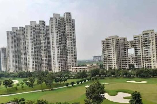 jaypee greens imperial court