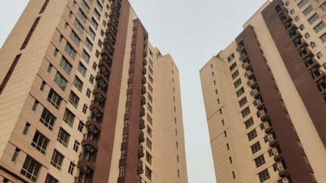 jaypee greens knights court