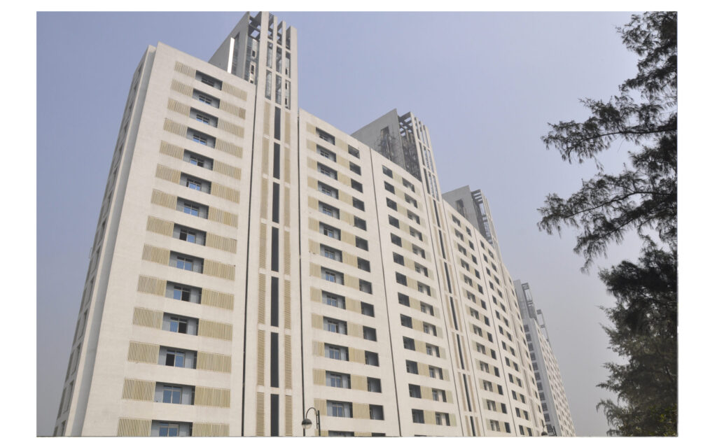 jaypee greens moon court.