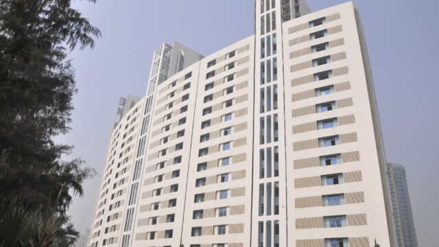 jaypee greens star court greater noida